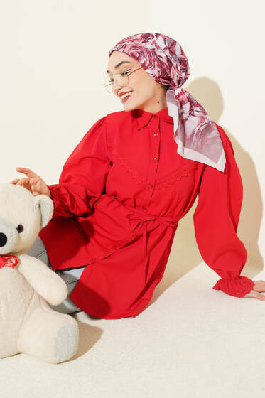Bilek Lastikli Güpür Detaylı Gömlek Kırmızı - Yılın Fırsatı