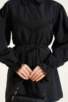 Bilek Lastikli Güpür Detaylı Gömlek Siyah - Yılın Fırsatı