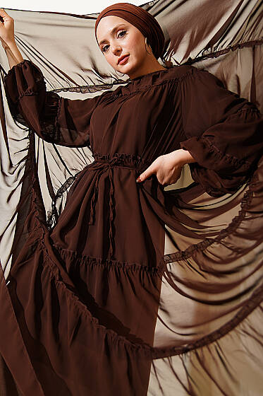 Bilek Lastikli Kat Kat Şifon Elbise Acı Kahve - Elbise