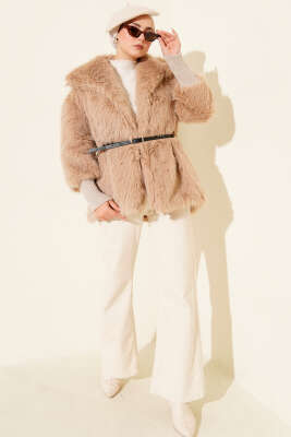 Bilek Ribanalı Kürklü Mont Latte - Mont