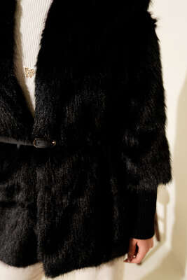 Bilek Ribanalı Kürklü Mont Siyah - Mont