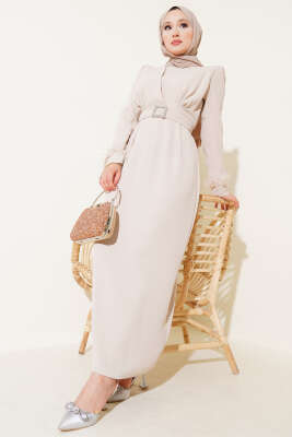 Bilek Tüylü Kemerli Elbise Bej
