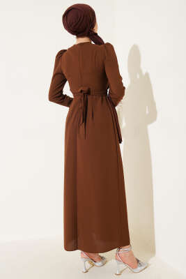 Bilek Tüylü Kemerli Elbise Kahve - Tesettür Elbise