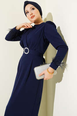 Bilek Tüylü Kuşaklı Abiye Elbise Lacivert - Elbise