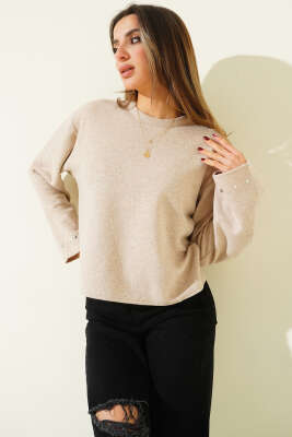 Bilek Zımbalı Bluz Bej - Kadın Giyim Modelleri