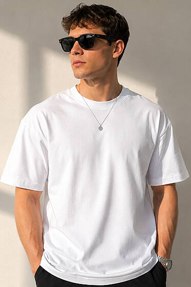 Bisiklet Yaka Basic Oversize Erkek T-shirt Beyaz - Erkek Bisiklet Yaka Tişört