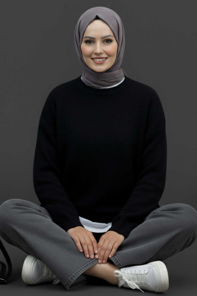 Bisiklet Yaka Basic Sakallı Kazak Siyah