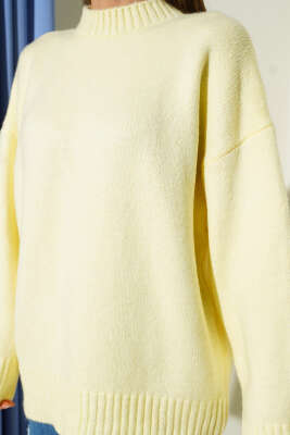 Bisiklet Yaka Basic Yumoş Kazak Sarı - Kadın Giyim Modelleri