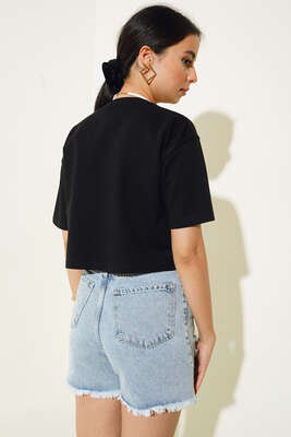 Bisiklet Yaka Crop Tshirt Siyah - Kadın Giyim Modelleri