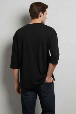 Bisiklet Yaka Fakir Kol Erkek T-shirt Siyah - Erkek T-shirt