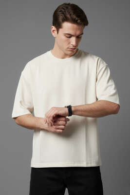 Bisiklet Yaka Fakir Kollu T-shirt Taş - FRESHMAN