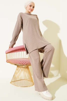 Bisiklet Yaka Fitilli Triko İkili Takım Latte - NESSİA