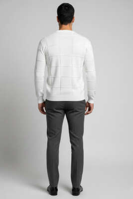 Bisiklet Yaka Kare Desenli Erkek Triko Kazak Beyaz - Erkek Kazak