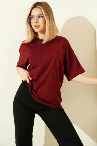 Bisiklet Yaka Kısa Kollu T-shirt Bordo - Kadın Giyim Modelleri