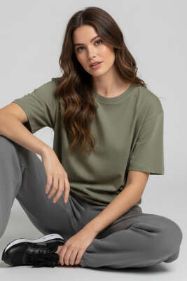 Bisiklet Yaka Kısa Kollu T-shirt Çağla Yeşili - NESSİA