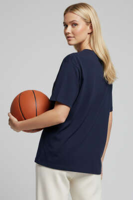 Bisiklet Yaka Kısa Kollu T-shirt Lacivert - Kadın Giyim Modelleri