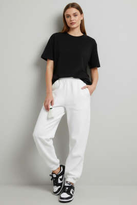 Bisiklet Yaka Kısa Kollu T-shirt Siyah - Kadın Giyim Modelleri