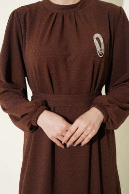 Bisiklet Yaka Kol Lastikli Elbise Kahve - Elbise