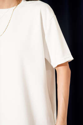 Bisiklet Yaka Loyşa T-shirt Ekru - Kadın Giyim Modelleri