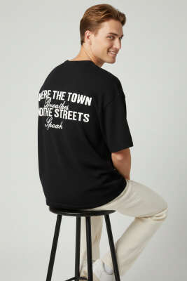 Bisiklet Yaka Nakışlı Örme T-shirt Siyah - Erkek T-shirt