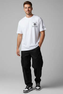 Bisiklet Yaka Nakışlı Oversize T-shirt Beyaz - Erkek T-shirt