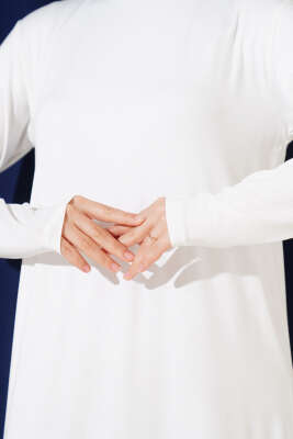 Bisiklet Yaka Penye Elbise Beyaz - Tesettür Elbise