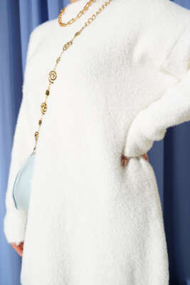 Bisiklet Yaka Sakal Detaylı Kazak Beyaz - Triko Kazak