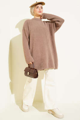 Bisiklet Yaka Sakal Detaylı Kazak Vizon - Triko Kazak