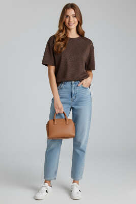 Bisiklet Yaka Taşlı T-shirt Kahve - Kadın Giyim Modelleri