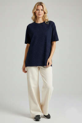 Bisiklet Yaka Taşlı T-shirt Lacivert - Kadın Giyim Modelleri