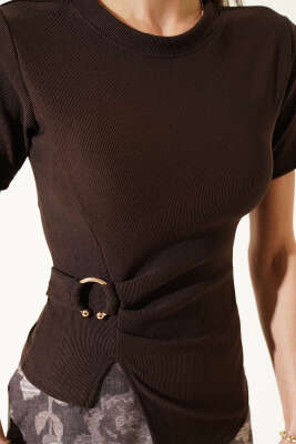 Bisiklet Yaka Tokalı Fitilli Bluz Kahve - Kadın Giyim Modelleri