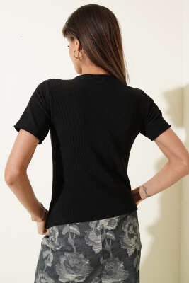 Bisiklet Yaka Tokalı Fitilli Bluz Siyah - Kadın Giyim Modelleri