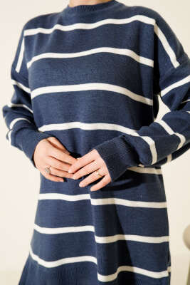 Bisiklet Yaka Yatay Çizgili Triko Tunik İndigo - Tunik