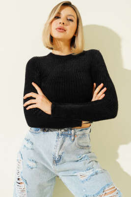 Bisiklet Yaka Yumoş Kazak Siyah - Kadın Giyim Modelleri