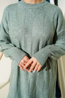 Bisiklet Yaka Yumoş Yan Yırtmaçlı Triko Tunik Çağla Yeşili - Tunik