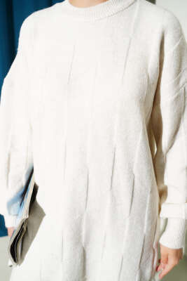 Bisiklet Yaka Yumoş Yan Yırtmaçlı Triko Tunik Taş - Tunik