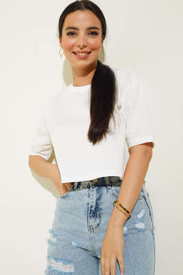 Bisklet Yaka Crop Tshirt Ekru - Kadın Giyim Modelleri