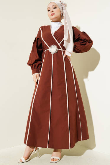 Biye Detaylı Gül Kuşaklı Poplin Elbise Kahve - Elbise
