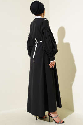 Biye Detaylı Gül Kuşaklı Poplin Elbise Siyah - Tesettür Elbise