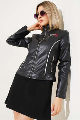 Biyeli Nakışlı Kısa Deri Ceket Siyah - Kadın Giyim Modelleri