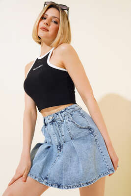 Biyeli Önü Nakışlı Crop Siyah - Kadın Giyim Modelleri