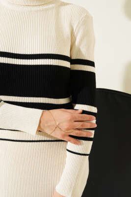 Boğazlı Fitilli Çizgili Triko Elbise Bej - Tesettür Elbise