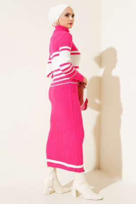 Boğazlı Fitilli Çizgili Triko Elbise Fuşya - Tesettür Elbise
