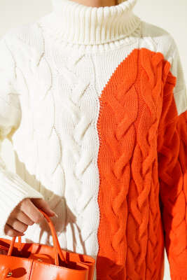 Boğazlı Örgü Kabartmalı Triko Tunik Ekru - Tunik