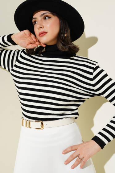 Boğazlı Yatay Çizgili Triko Kazak Siyah - Triko Kazak