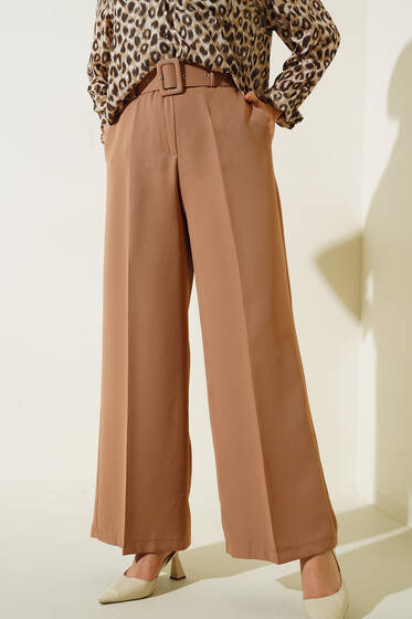 Bol Paça Kemerli Kumaş Pantolon Camel - Pantolon