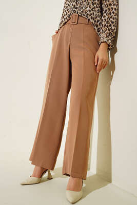 Bol Paça Kemerli Kumaş Pantolon Camel - Pantolon