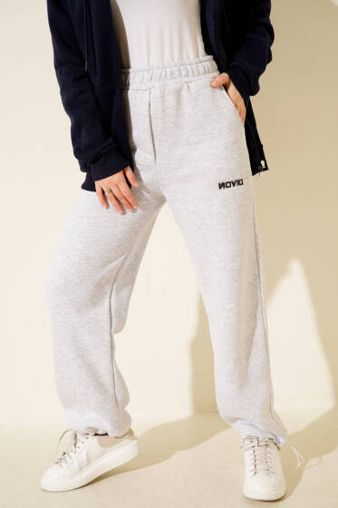 Bol Paça Lastikli Üç İplikli Pantolon Gri - Pantolon