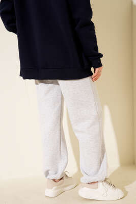 Bol Paça Lastikli Üç İplikli Pantolon Gri - Pantolon