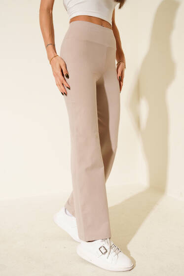 Bol Paça Loyşa Pantolon Bej - Yılın Fırsatı
